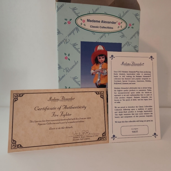 Madame Alexander Fire Fighter - Picture 3 of 9